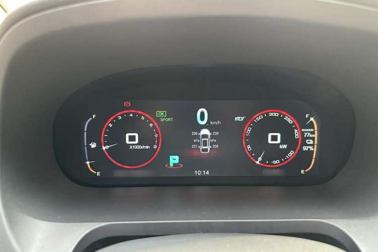 Used BYD Tang New Energy 2017 2.0T All-Wheel Drive Haoya Model 7 Seats Instrument Cluster