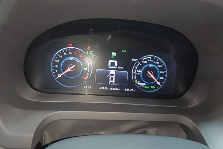 Used BYD Tang New Energy 2017 2.0T All-Wheel Drive Haoya Model 7 Seats Instrument Cluster