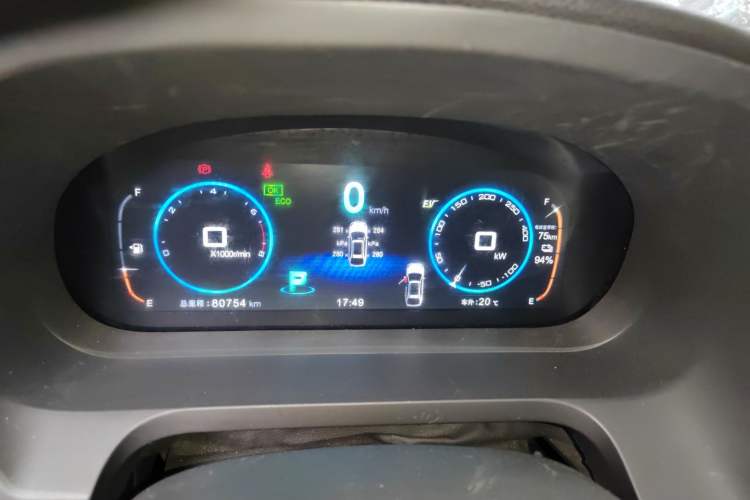 Used BYD Tang New Energy 2017 2.0T All-Wheel Drive Hyatt Model Instrument Cluster