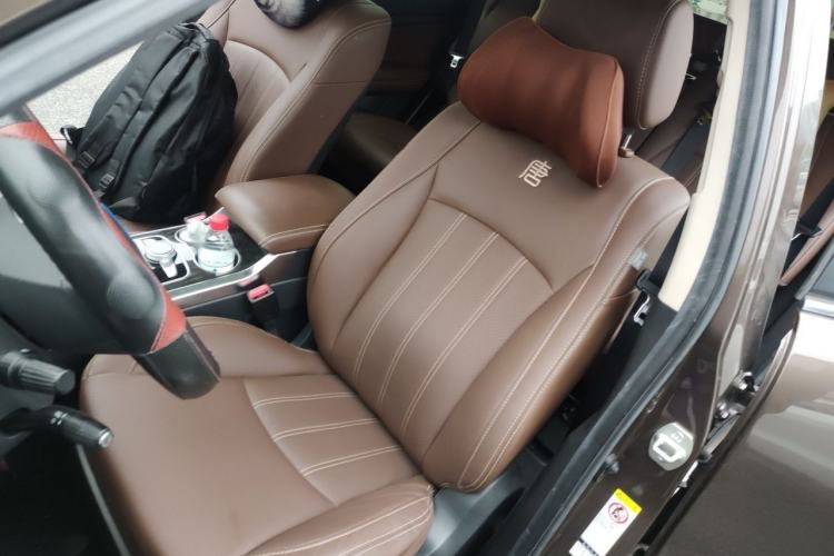 Used BYD Tang New Energy 2017 2.0T All-Wheel Drive Hyatt Model Left Front Seat