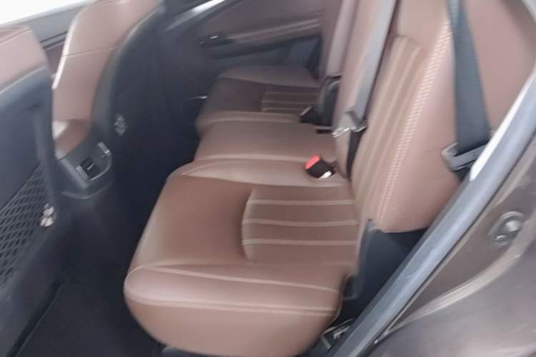 Used BYD Tang New Energy 2017 2.0T Tang 100 Left Rear Seat