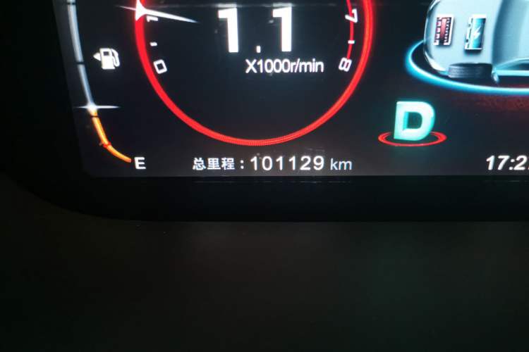 Used BYD Tang New Energy 2017 2.0T All-Wheel Drive Hyatt Model Odometer Close Up