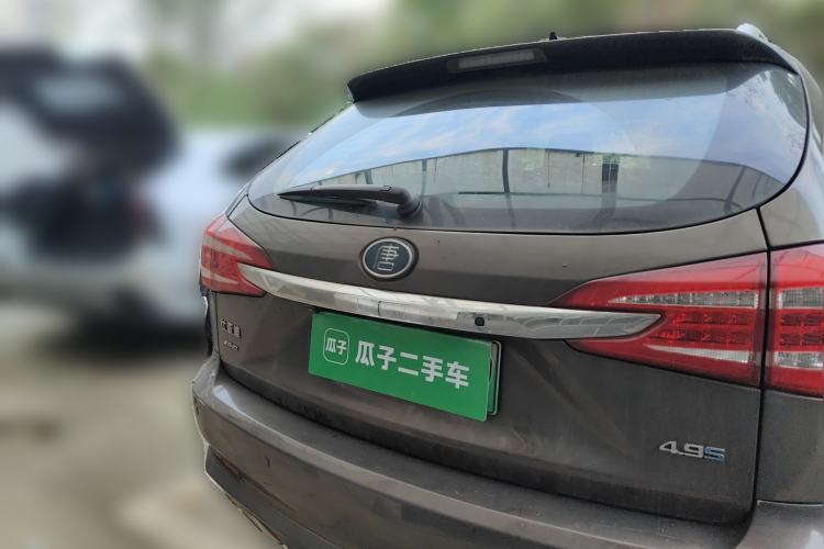 Used BYD Tang New Energy 2017 2.0T All-Wheel Drive Hyatt Model Rear