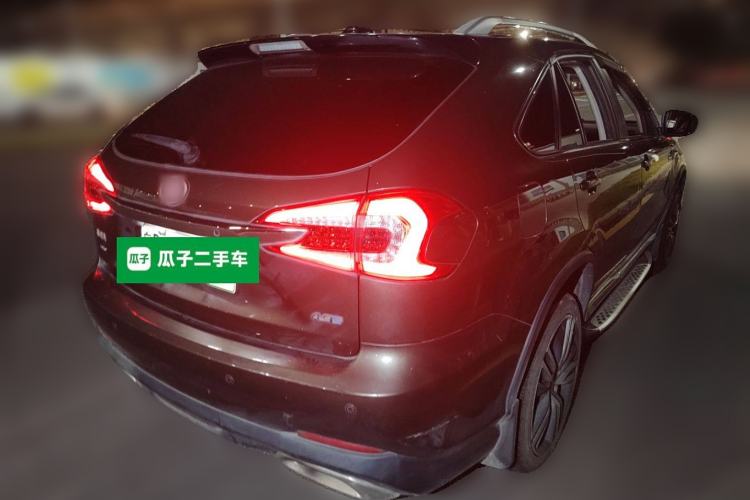 Used BYD Tang New Energy 2017 2.0T All-Wheel Drive Haoya Model 7 Seats Rear Right 45 Deg