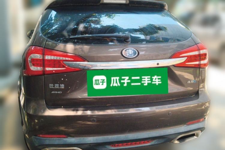 Used BYD Tang New Energy 2017 2.0T All-Wheel Drive Hyatt Model Rear
