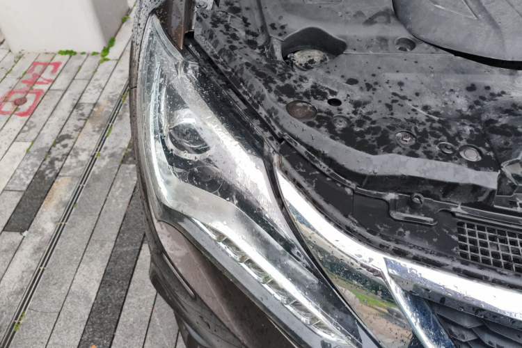 Used BYD Tang New Energy 2017 2.0T All-Wheel Drive Hyatt Model Right Front Headlight