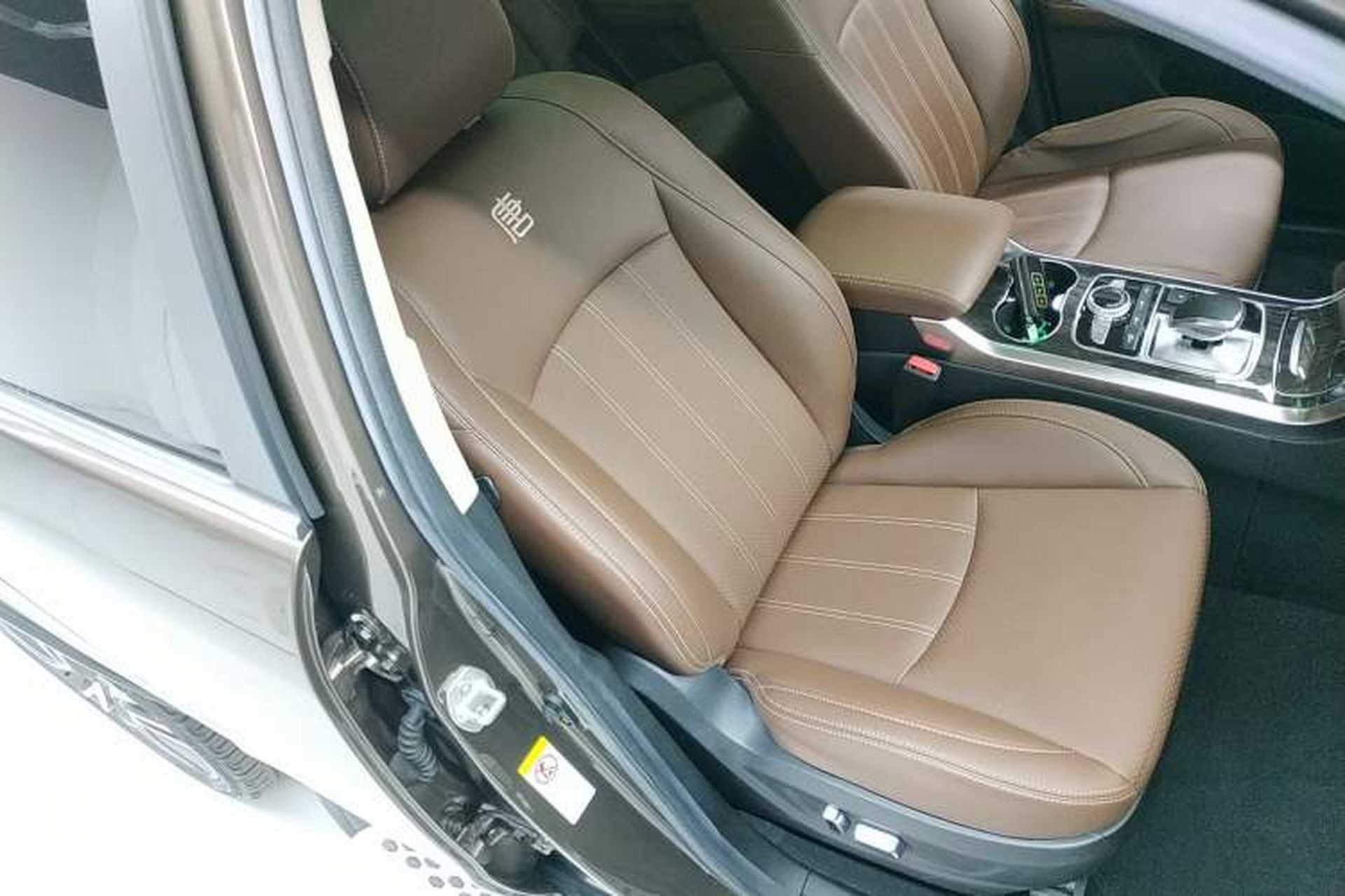 Used BYD Tang New Energy 2017 2.0T Tang 100 Right Front Seat