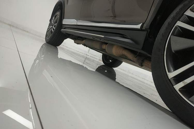 Used BYD Tang New Energy 2017 2.0T Tang 100 Right Side Sill