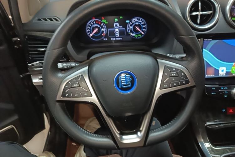 Used BYD Tang New Energy 2017 2.0T All-Wheel Drive Haoya Model 7 Seats Steering Wheel
