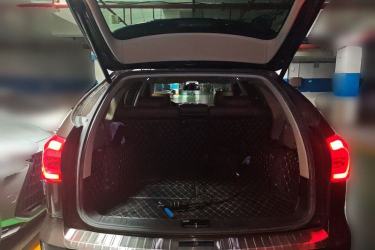 Used BYD Tang New Energy 2017 2.0T Tang 100 Trunk