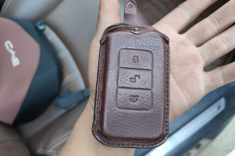 Used BYD Tang New Energy 2017 2.0T All-Wheel Drive Hyatt Model Vehicle Key