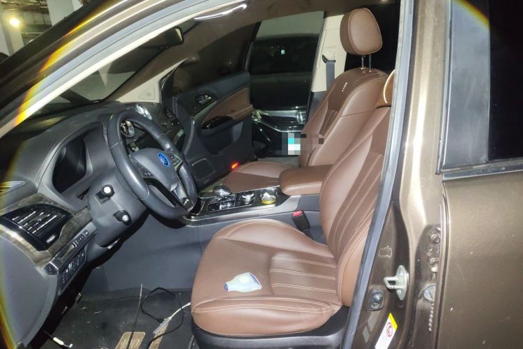 Used BYD Tang New Energy 2017 2.0T All-Wheel Drive Luxury Model Left Front Seat