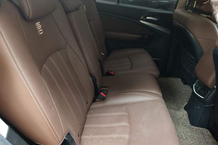 Used BYD Tang New Energy 2017 2.0T All-Wheel Drive Luxury Model Left Rear Seat
