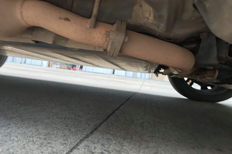 Used BYD Tang New Energy 2017 2.0T Tang 100 Chassis Front Right