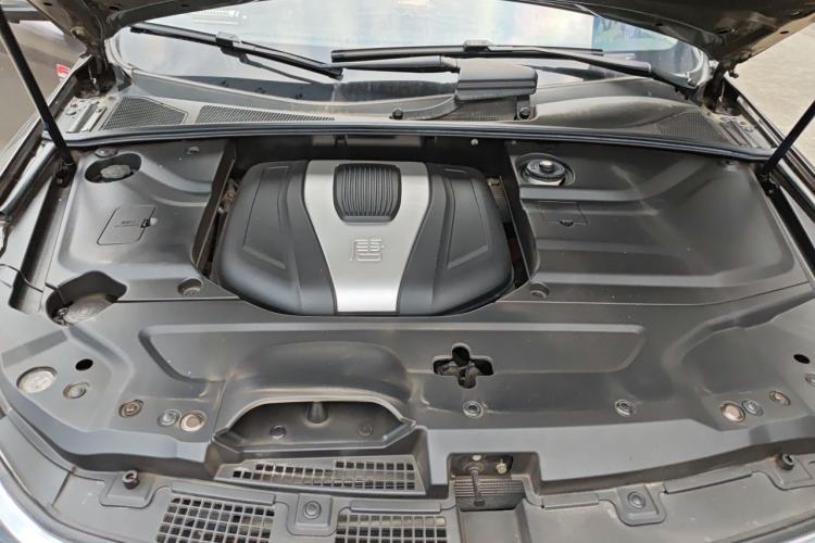 Used BYD Tang New Energy 2017 2.0T Tang 100 Engine Bay