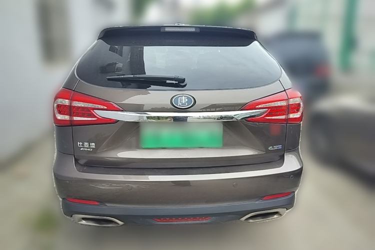 Used BYD Tang New Energy 2017 2.0T All-Wheel Drive Hyatt Model Rear