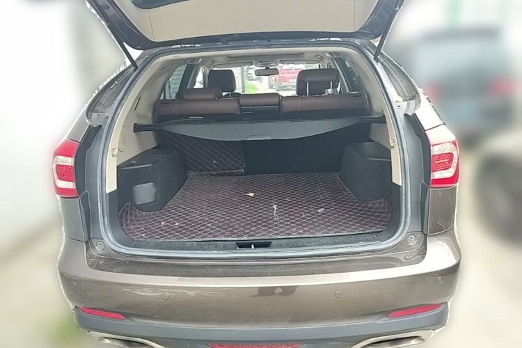 Used BYD Tang New Energy 2017 2.0T All-Wheel Drive Hyatt Model Trunk