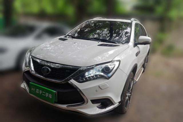 Used BYD Tang New Energy 2017 2.0T All-Wheel Drive Luxury Model
