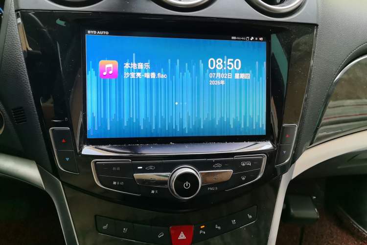 Used BYD Tang New Energy 2017 2.0T Tang 100 Audio And AC Panel