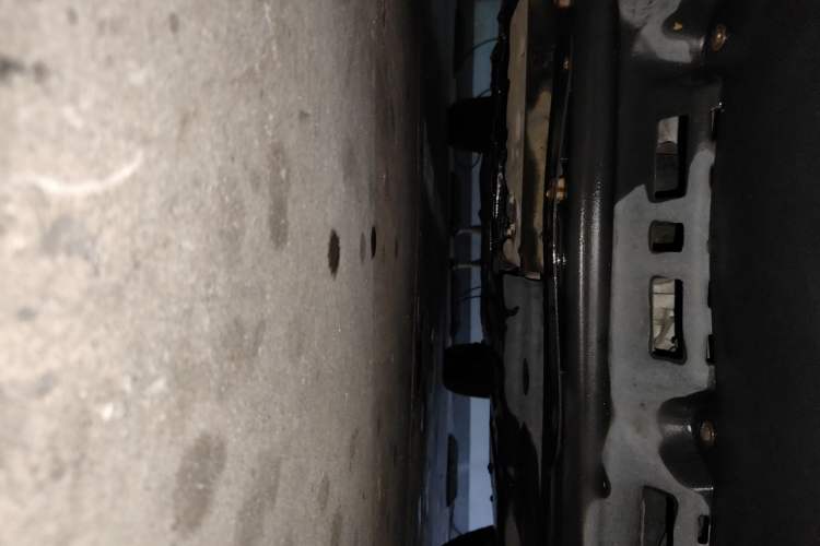 Used BYD Tang New Energy 2017 2.0T All-Wheel Drive Hyatt Model Chassis Front