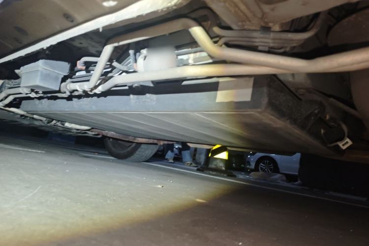 Used BYD Tang New Energy 2017 2.0T All-Wheel Drive Hyatt Model Chassis Rear Left