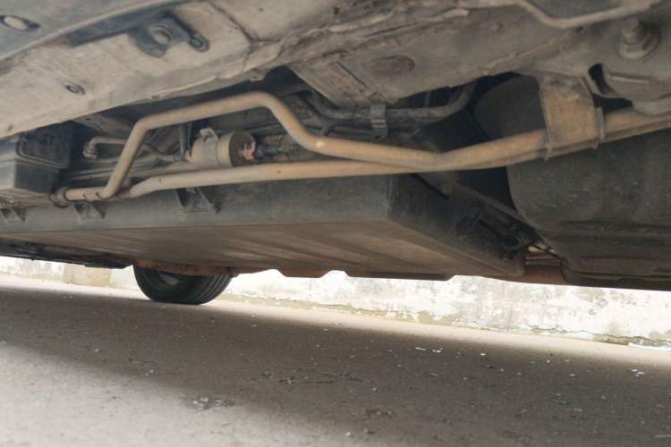 Used BYD Tang New Energy 2017 2.0T Tang 100 Chassis Rear Left