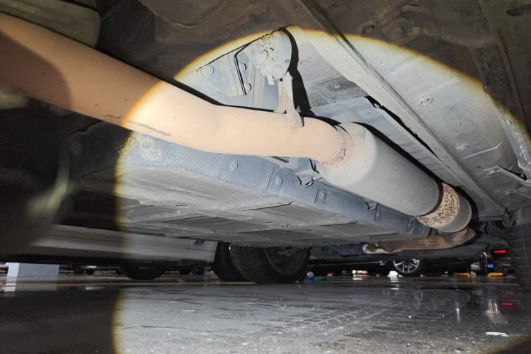 Used BYD Tang New Energy 2017 2.0T All-Wheel Drive Hyatt Model Chassis Rear Right