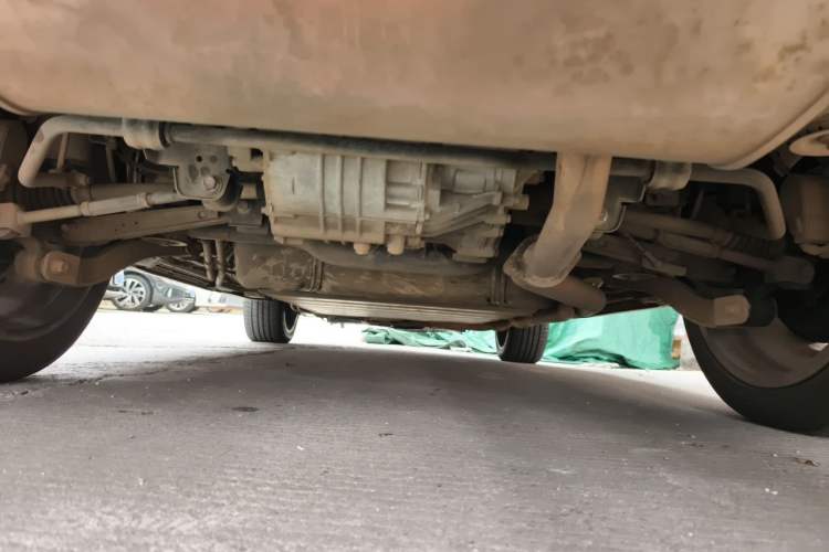 Used BYD Tang New Energy 2017 2.0T All-Wheel Drive Hyatt Model Chassis Rear