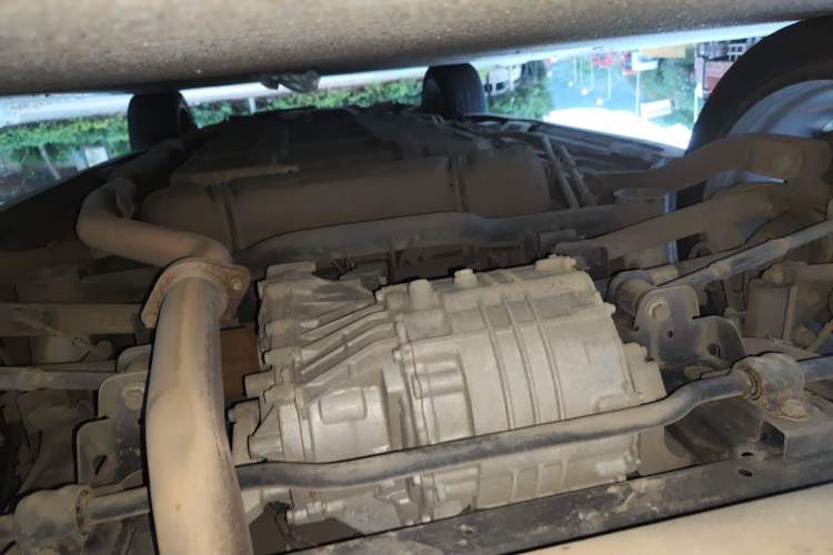 Used BYD Tang New Energy 2017 2.0T All-Wheel Drive Hyatt Model Chassis Rear