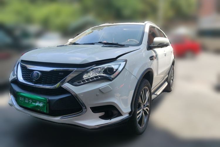 Used BYD Tang New Energy 2017 2.0T All-Wheel Drive Hyatt Model Guazi used car, China used car export, Used car for sale, Used cars, Cheapest cars for sale