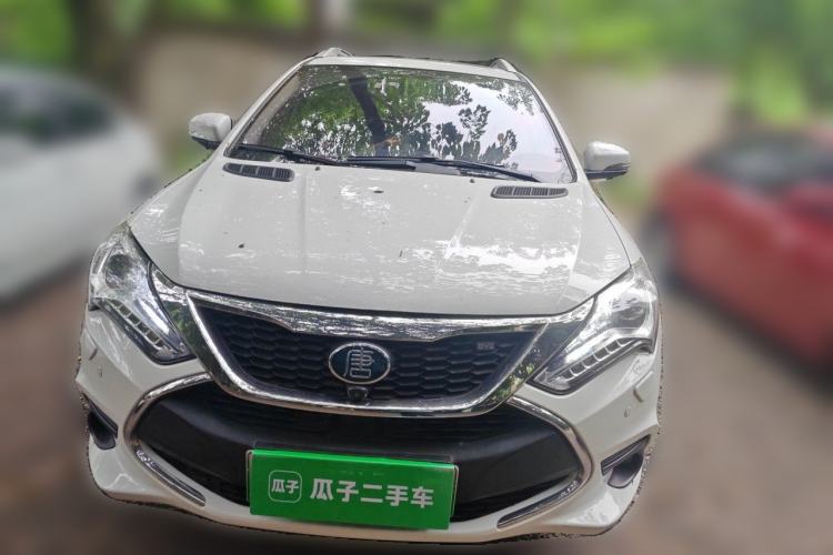 Used BYD Tang New Energy 2017 2.0T All-Wheel Drive Luxury Model Front