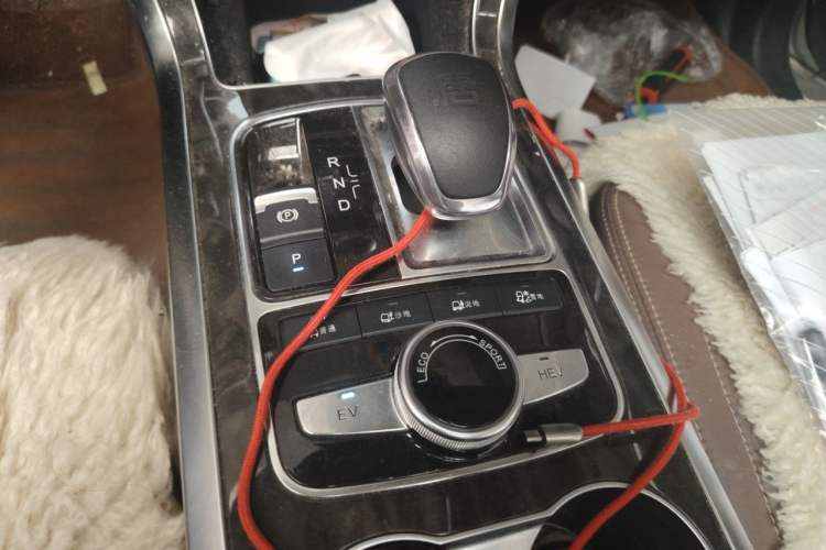 Used BYD Tang New Energy 2017 2.0T Tang 100 Gear Lever