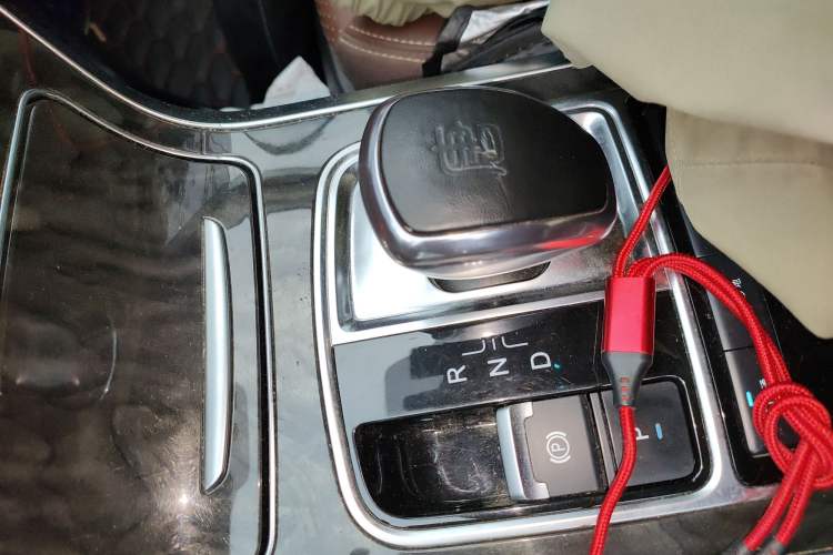 Used BYD Tang New Energy 2017 2.0T Tang 100 Gear Lever
