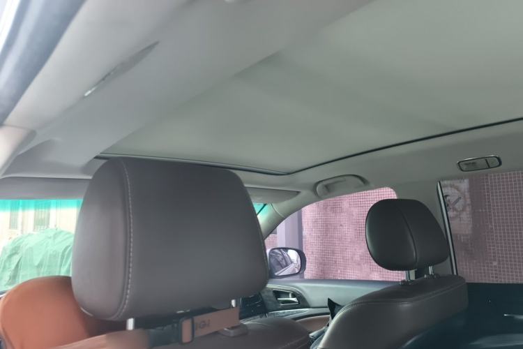 Used BYD Tang New Energy 2017 2.0T All-Wheel Drive Hyatt Model Headliner