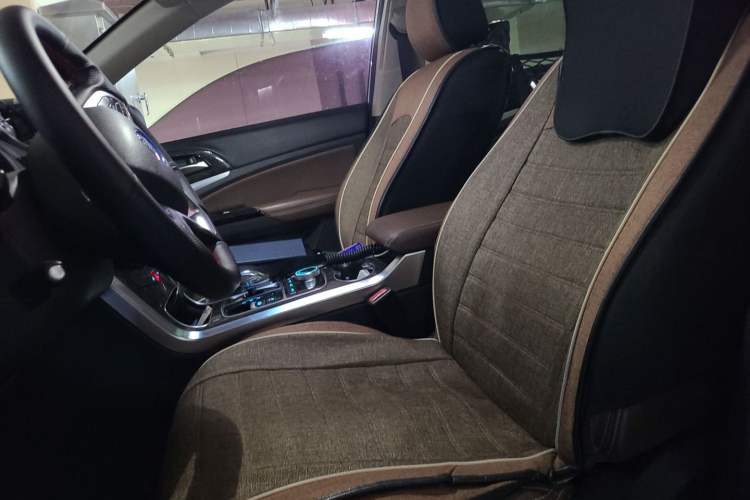 Used BYD Tang New Energy 2017 2.0T All-Wheel Drive Hyatt Model Left Front Seat