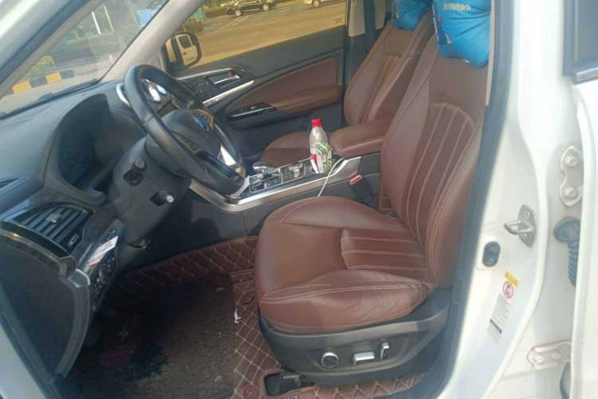 Used BYD Tang New Energy 2017 2.0T Tang 100 Left Front Seat