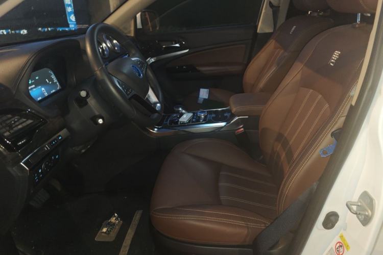 Used BYD Tang New Energy 2017 2.0T All-Wheel Drive Hyatt Model Left Front Seat