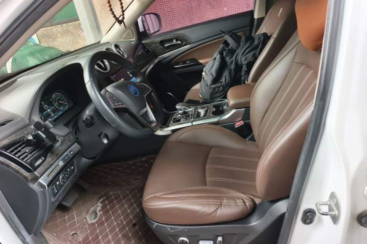 Used BYD Tang New Energy 2017 2.0T All-Wheel Drive Hyatt Model Left Front Seat