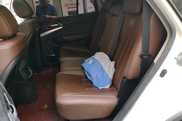 Used BYD Tang New Energy 2017 2.0T Tang 100 Left Rear Seat