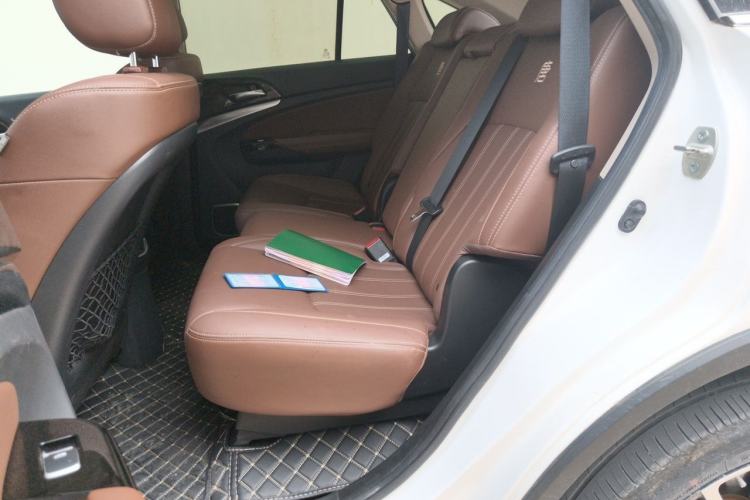 Used BYD Tang New Energy 2017 2.0T Tang 100 Left Rear Seat