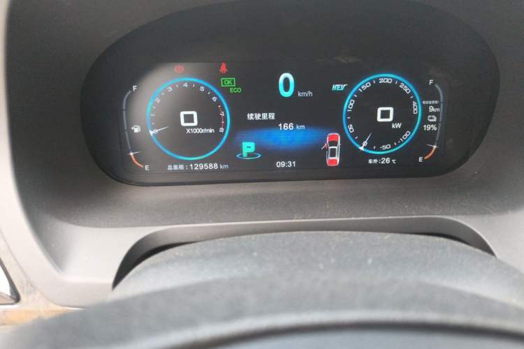 Used BYD Tang New Energy 2017 2.0T Tang 100 Odometer Close Up