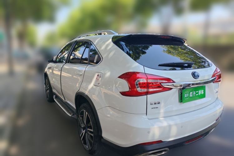 Used BYD Tang New Energy 2017 2.0T All-Wheel Drive Haoya Model 7 Seats Rear Left 45 Deg