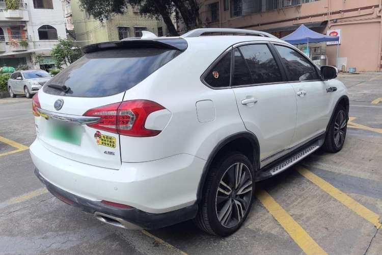 Used BYD Tang New Energy 2017 2.0T All-Wheel Drive Hyatt Model Rear Right 45 Deg