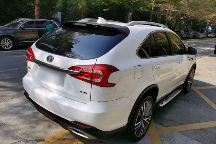 Used BYD Tang New Energy 2017 2.0T All-Wheel Drive Hyatt Model Rear Right 45 Deg