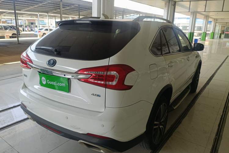 Used BYD Tang New Energy 2017 2.0T All-Wheel Drive Haoya Model 7 Seats Rear Right 45 Deg