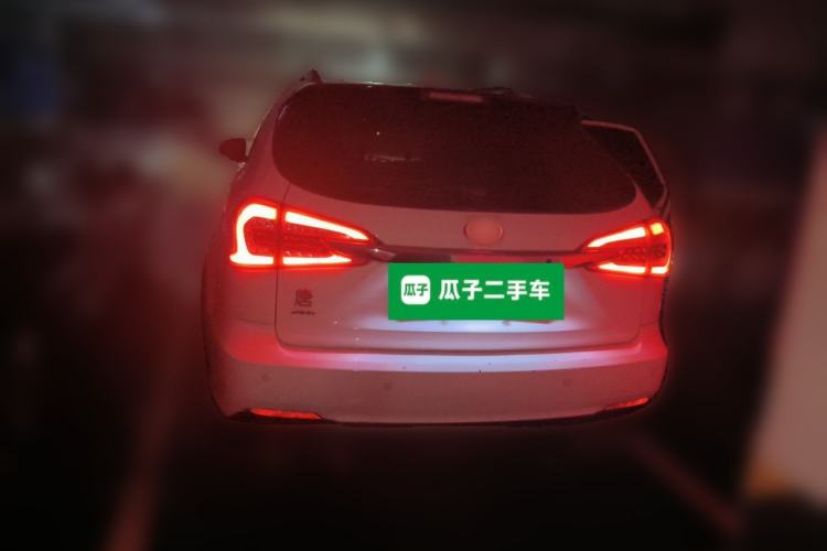 Used BYD Tang New Energy 2017 2.0T All-Wheel Drive Hyatt Model Rear