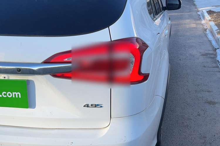 Used BYD Tang New Energy 2017 2.0T All-Wheel Drive Hyatt Model Right Rear Taillight