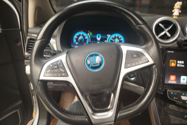 Used BYD Tang New Energy 2017 2.0T Tang 100 Steering Wheel