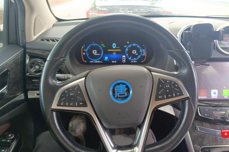 Used BYD Tang New Energy 2017 2.0T All-Wheel Drive Hyatt Model Steering Wheel