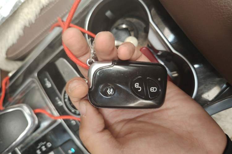 Used BYD Tang New Energy 2017 2.0T Tang 100 Vehicle Key